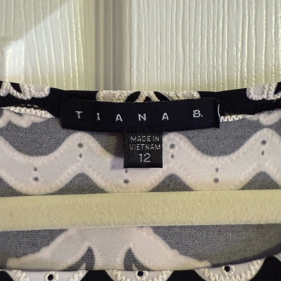 Tiana B. Monochrome Patterned Dress - Picture 3 of 6